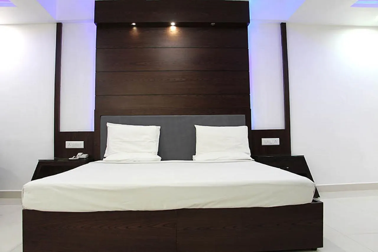 Well View Residency Hotel Parassinikkadavu 4*,  India