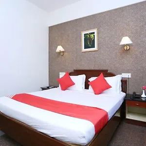 Oyo 22875 Deliza Residency Wadakkanchery