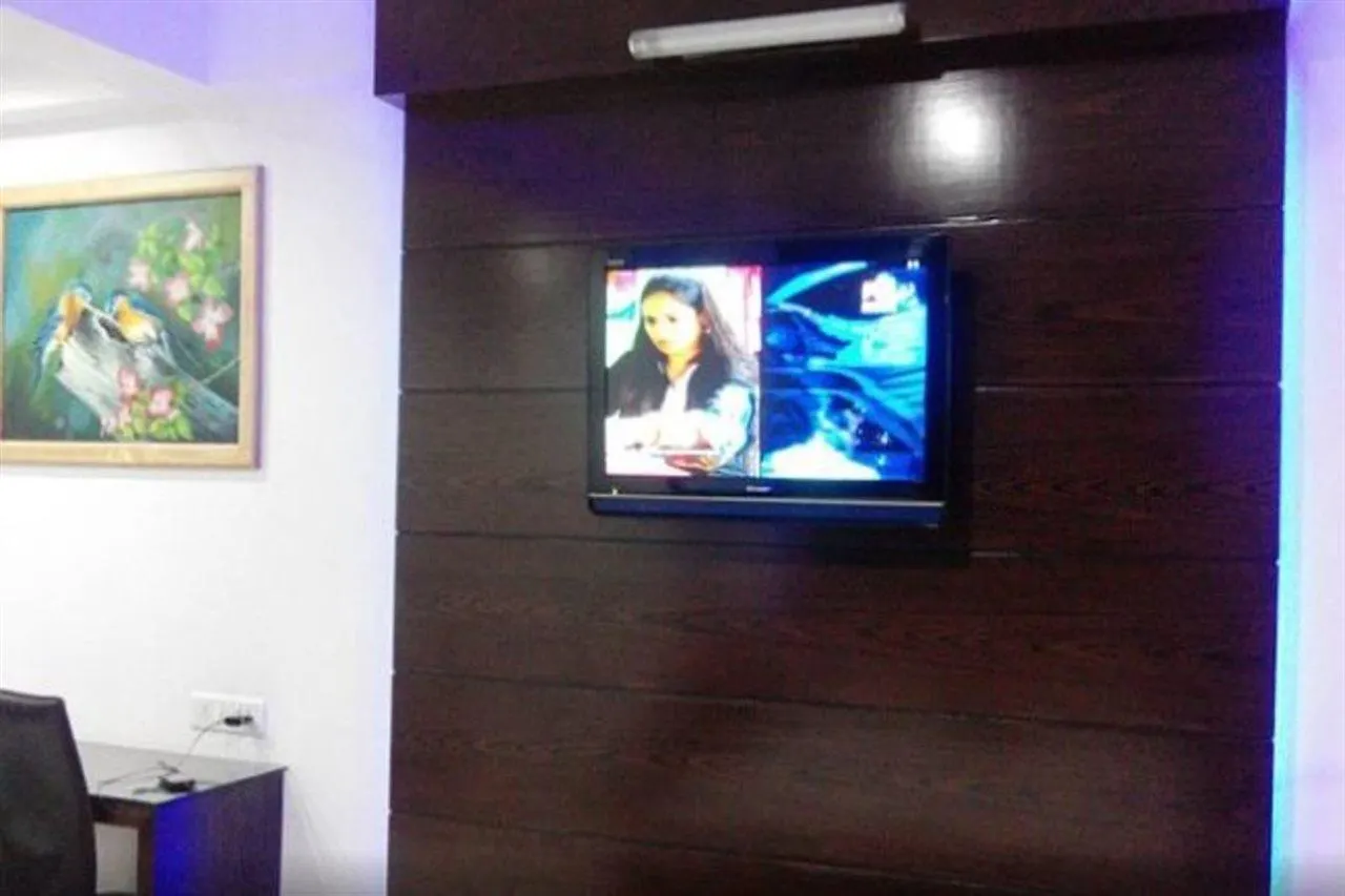 Well View Residency Hotel Parassinikkadavu